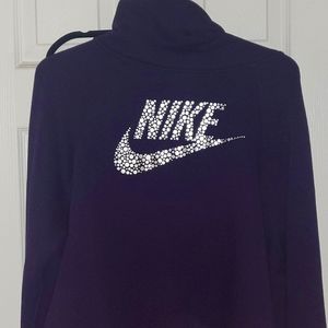 Nike hooded sweatshirt